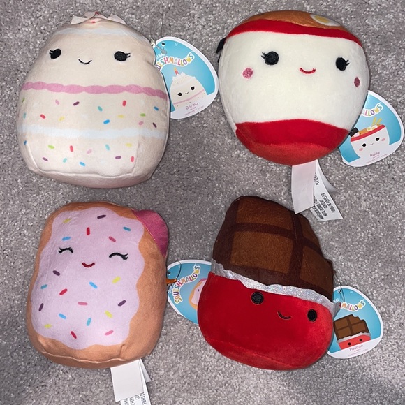 ALL MY SQUISHMALLOWS - Picture 2 of 2